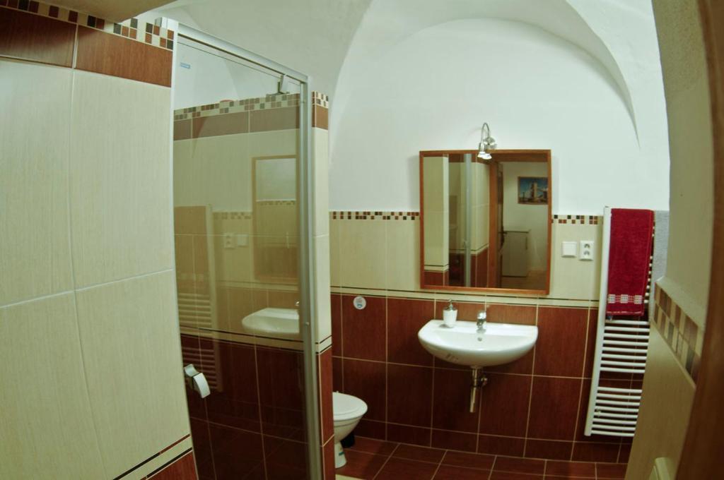 Apartments Rakoczi Zilina Room photo